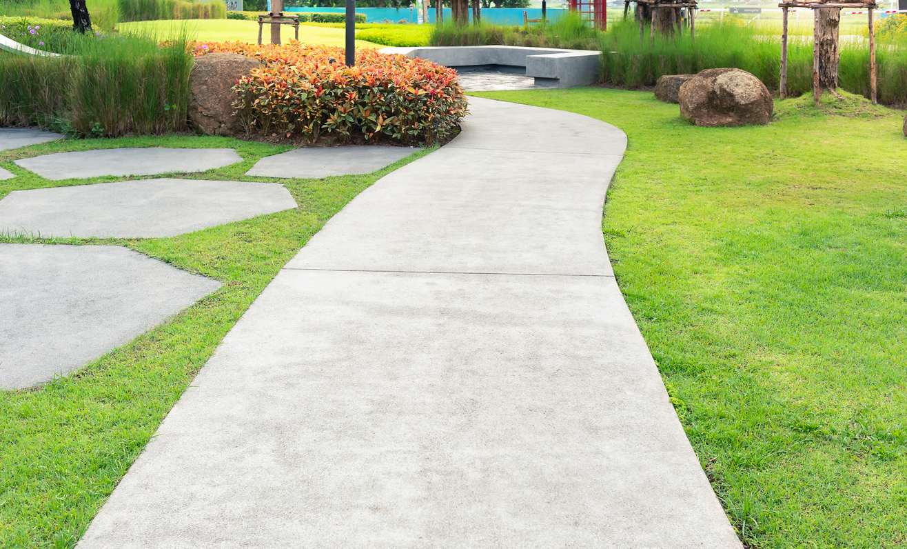 Walkway concrete installation in Fort Myers